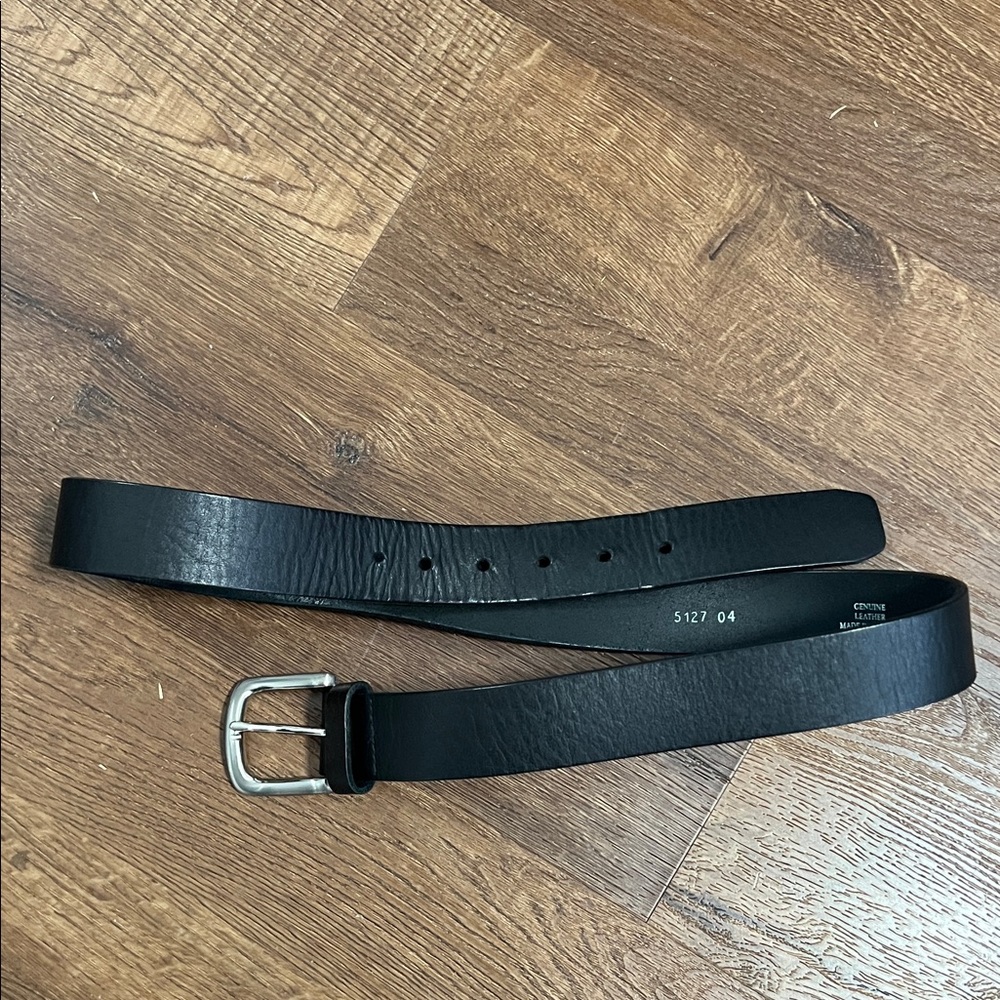 Eddie Bauer Classic Black Belt with Silver Buckle